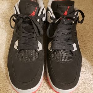 Mens black Jordan's Sneakers Size 13.